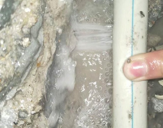 东莞补漏修漏水电话